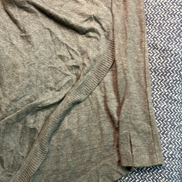 Lululemon Athletica Women’s Find Your Calm Wrap Grey Size 6-8 - Picture 3 of 8